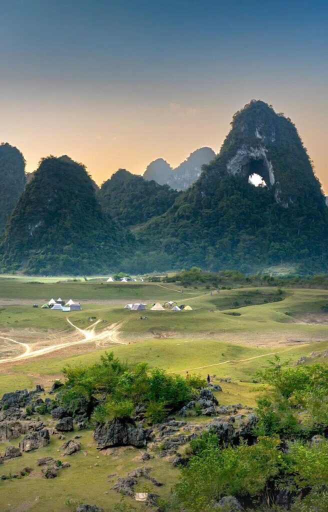 Nui Thung Mountain